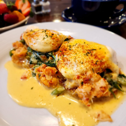 Lobster Benedict 1.8.2023